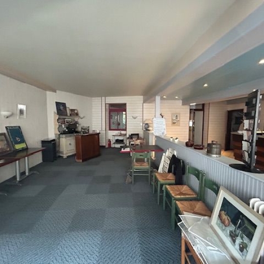  NITESCENCE : Office | DOUELLE (46140) | 198 m2 | 175 000 € 