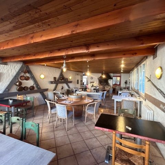  NITESCENCE : Office | DOUELLE (46140) | 198 m2 | 175 000 € 