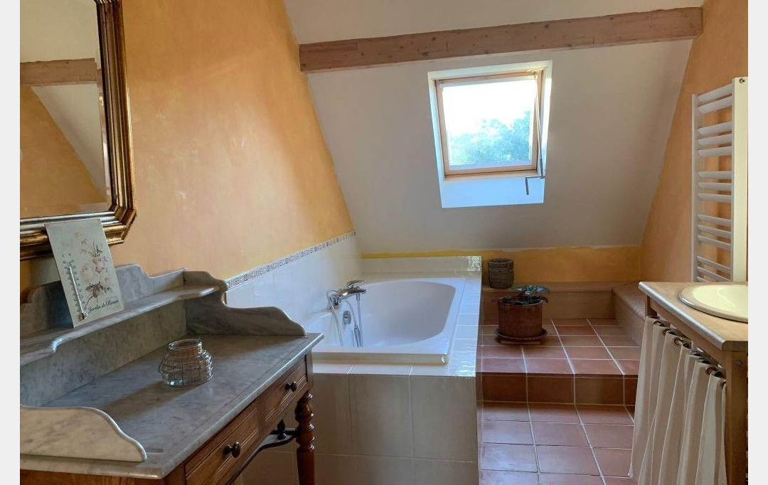 Annonces QUERCY : Domaines / Propriétés | CAHORS (46000) | 225 m2 | 748 800 &euro; 