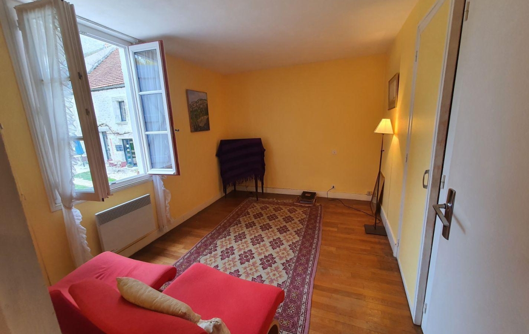 NITESCENCE : Maison / Villa | MONTFAUCON (46240) | 175 m2 | 165 000 € 