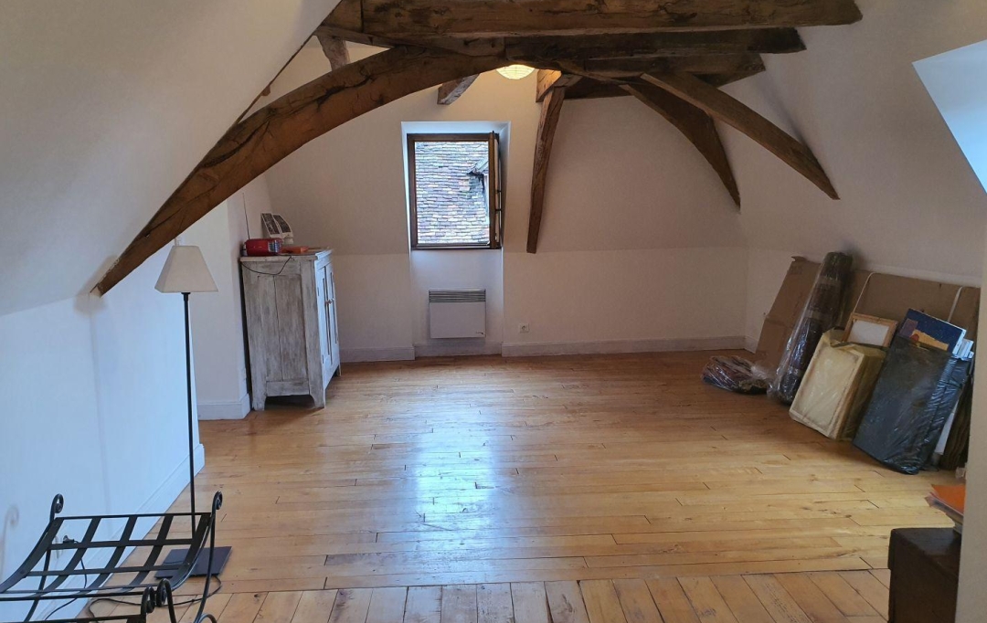 NITESCENCE : Maison / Villa | MONTFAUCON (46240) | 175 m2 | 165 000 € 