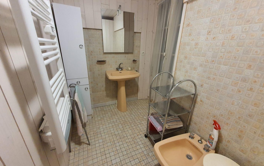 NITESCENCE : Maison / Villa | MONTFAUCON (46240) | 175 m2 | 165 000 € 