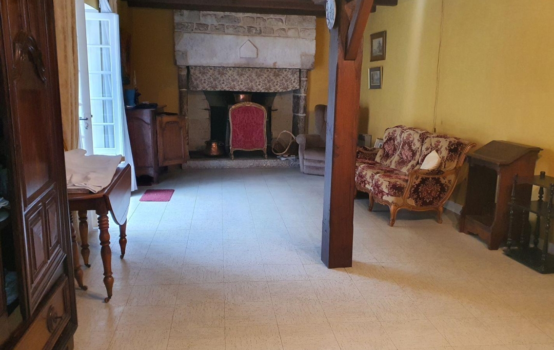 NITESCENCE : Maison / Villa | MONTFAUCON (46240) | 175 m2 | 165 000 € 