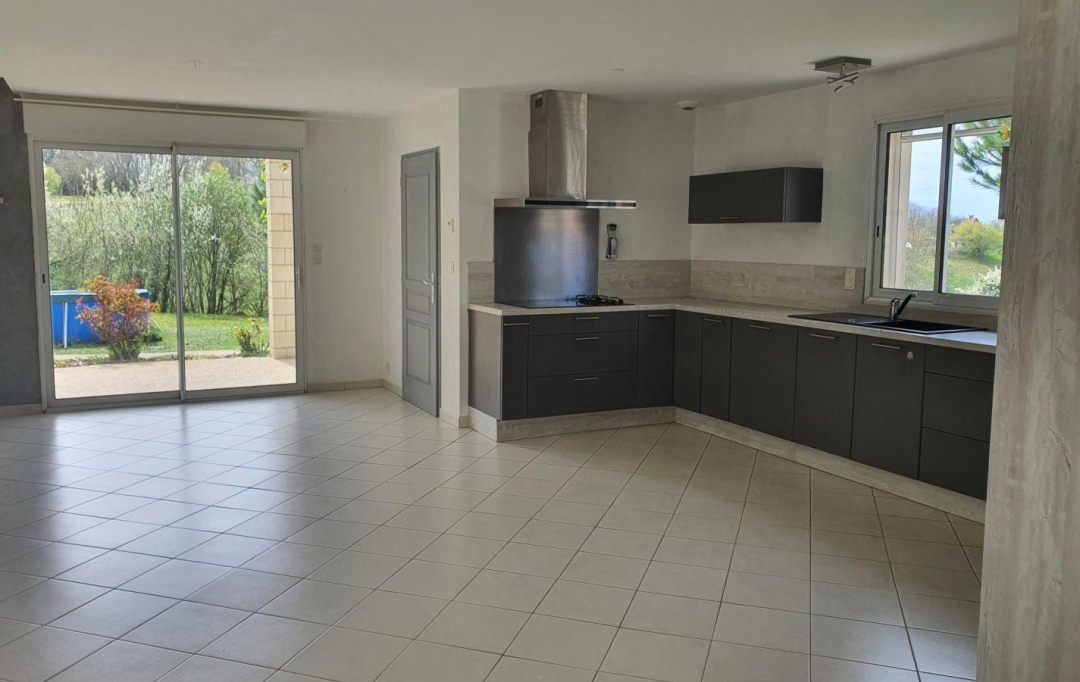 NITESCENCE : Maison / Villa | LABASTIDE-MURAT (46240) | 140 m2 | 227 000 € 