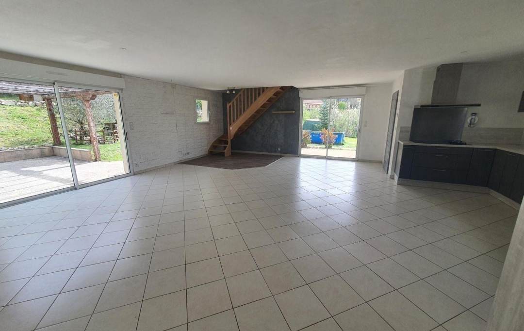 NITESCENCE : Maison / Villa | LABASTIDE-MURAT (46240) | 140 m2 | 227 000 € 
