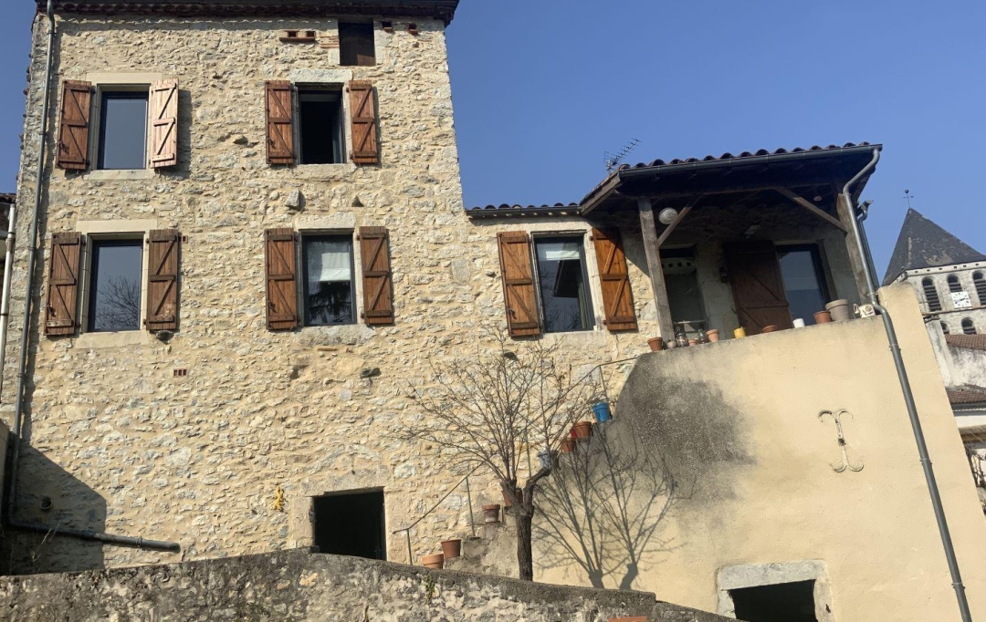 NITESCENCE : House | DOUELLE (46140) | 150 m2 | 212 000 € 