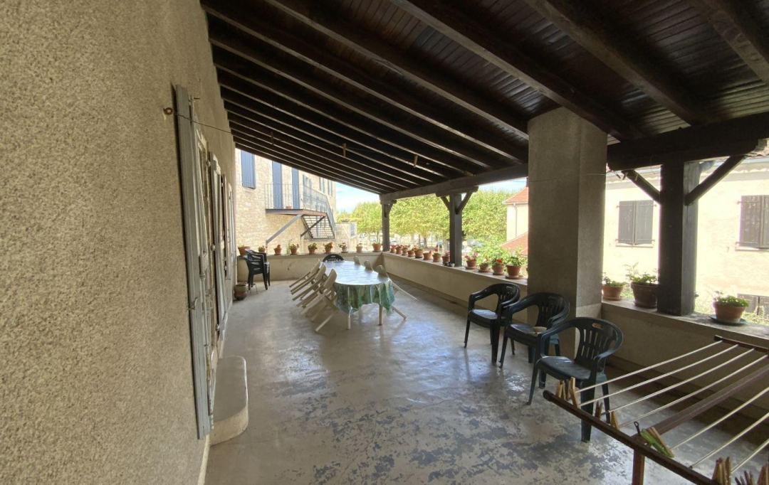 NITESCENCE : Maison / Villa | LABASTIDE-MURAT (46240) | 184 m2 | 185 000 € 