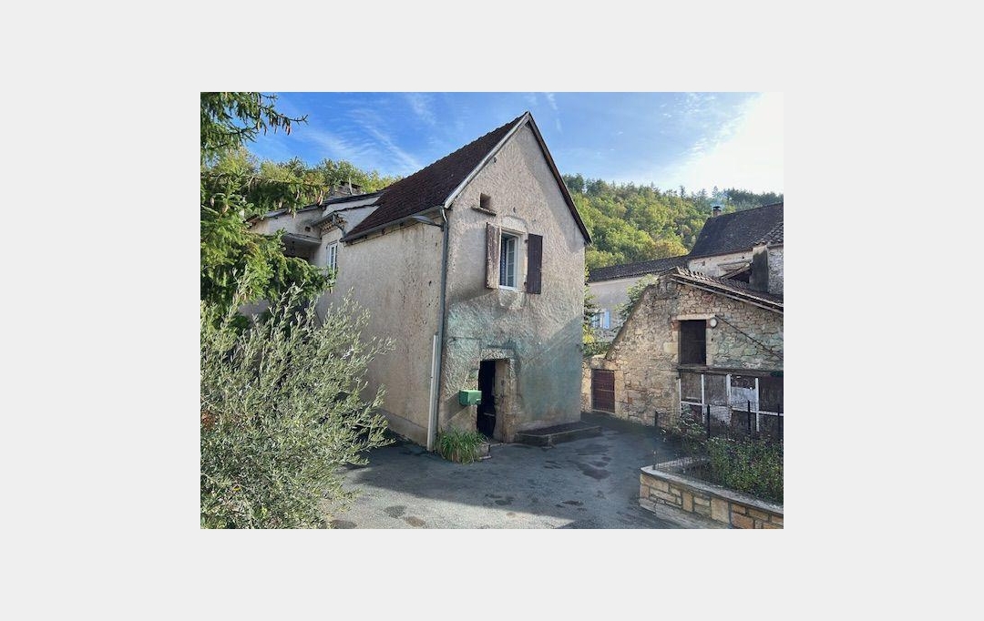 NITESCENCE : House | SAINT-VINCENT-RIVE-D'OLT (46140) | 102 m2 | 98 000 € 