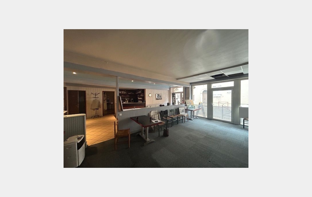 NITESCENCE : Office | DOUELLE (46140) | 198 m2 | 175 000 € 