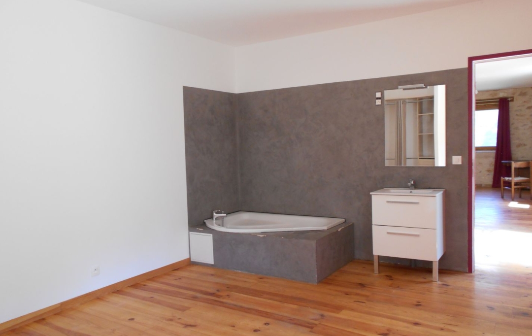 NITESCENCE : House | ESCLAUZELS (46090) | 300 m2 | 400 000 € 