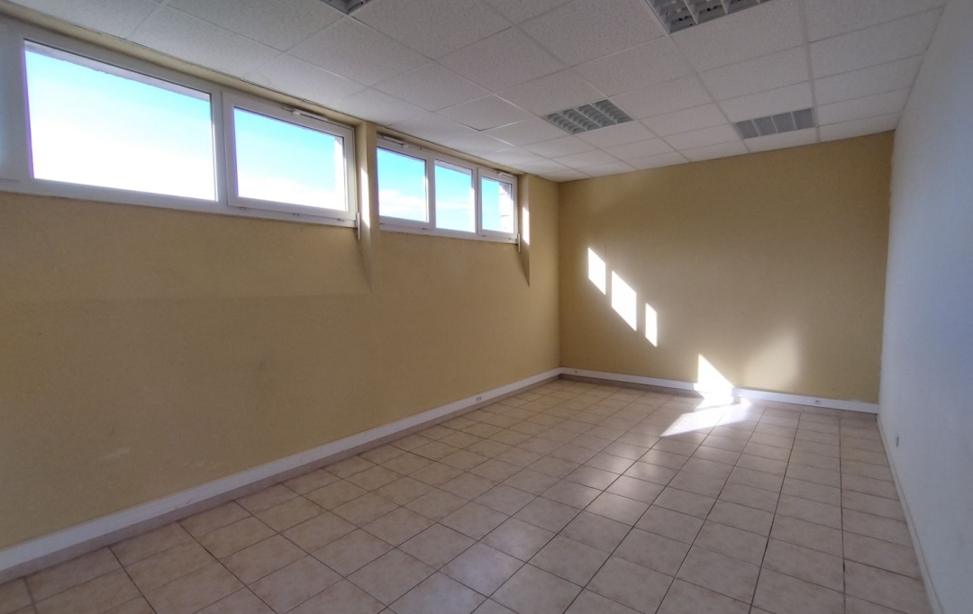 Annonces QUERCY : Local / Bureau | CAHORS (46000) | 130 m2 | 206 700 &euro; 