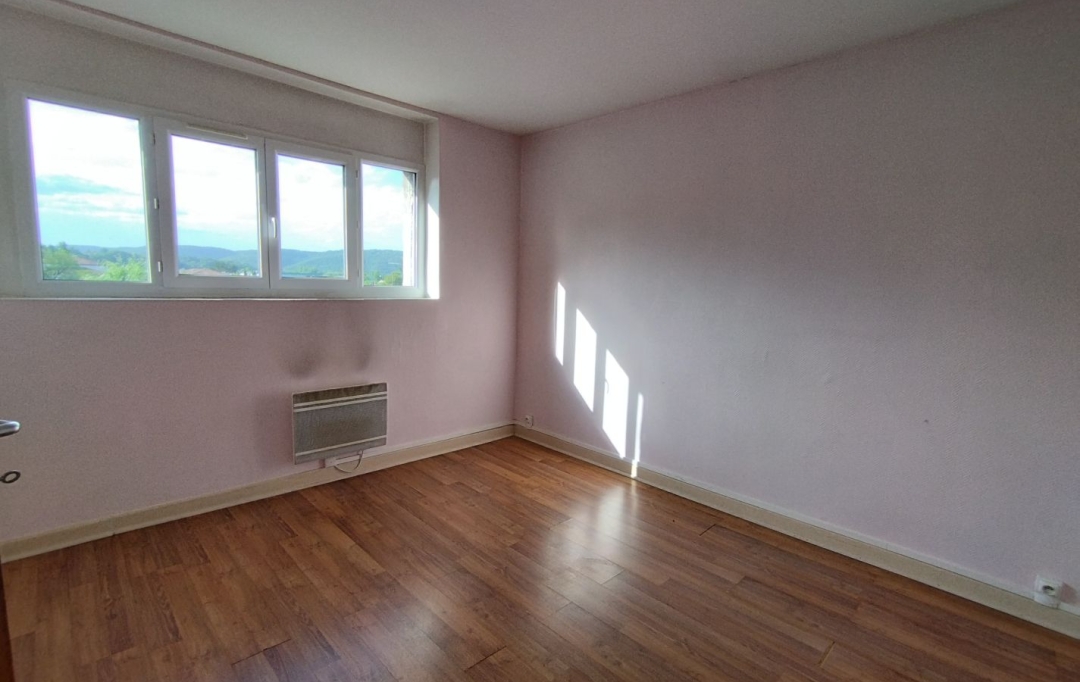 Annonces QUERCY : Local / Bureau | CAHORS (46000) | 130 m2 | 206 700 &euro; 