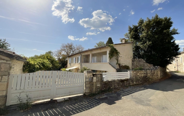  NITESCENCE Maison / Villa | LE MONTAT (46090) | 174 m2 | 228 800 € 
